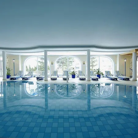 Schwarzer Adler - Sport & Hotel 4*